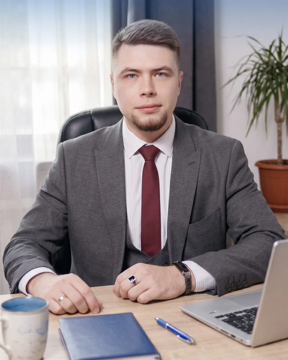 Алексей Шиняев — Начальник юридического отдела